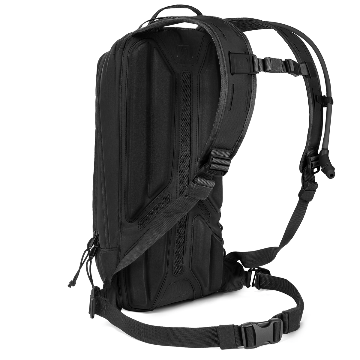 paragon-hydration-pack-i5 Paragon_Black_Quarter.png